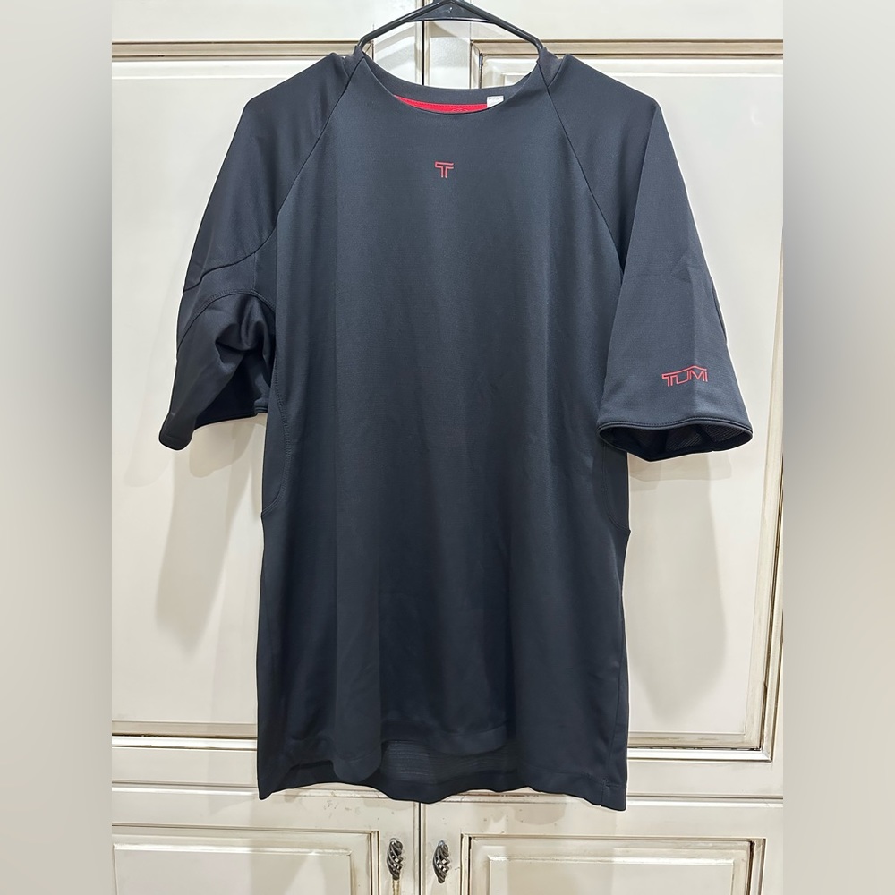 Tumi umbro shirt size Large